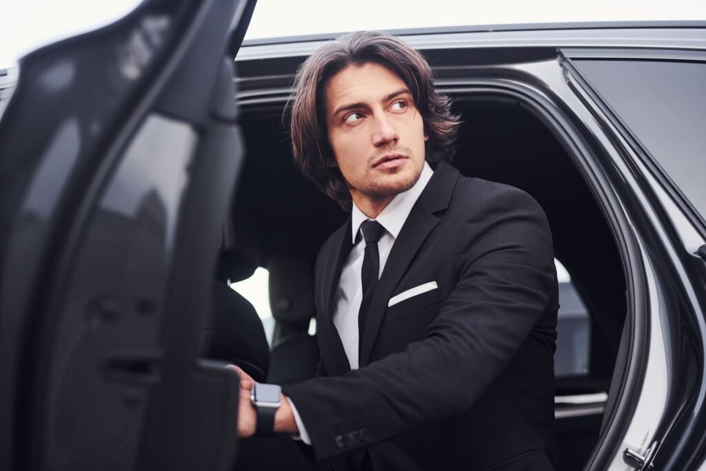 Event Chauffeur Hire: 7 Ultimate Benefits for VIPs 4 luxury events